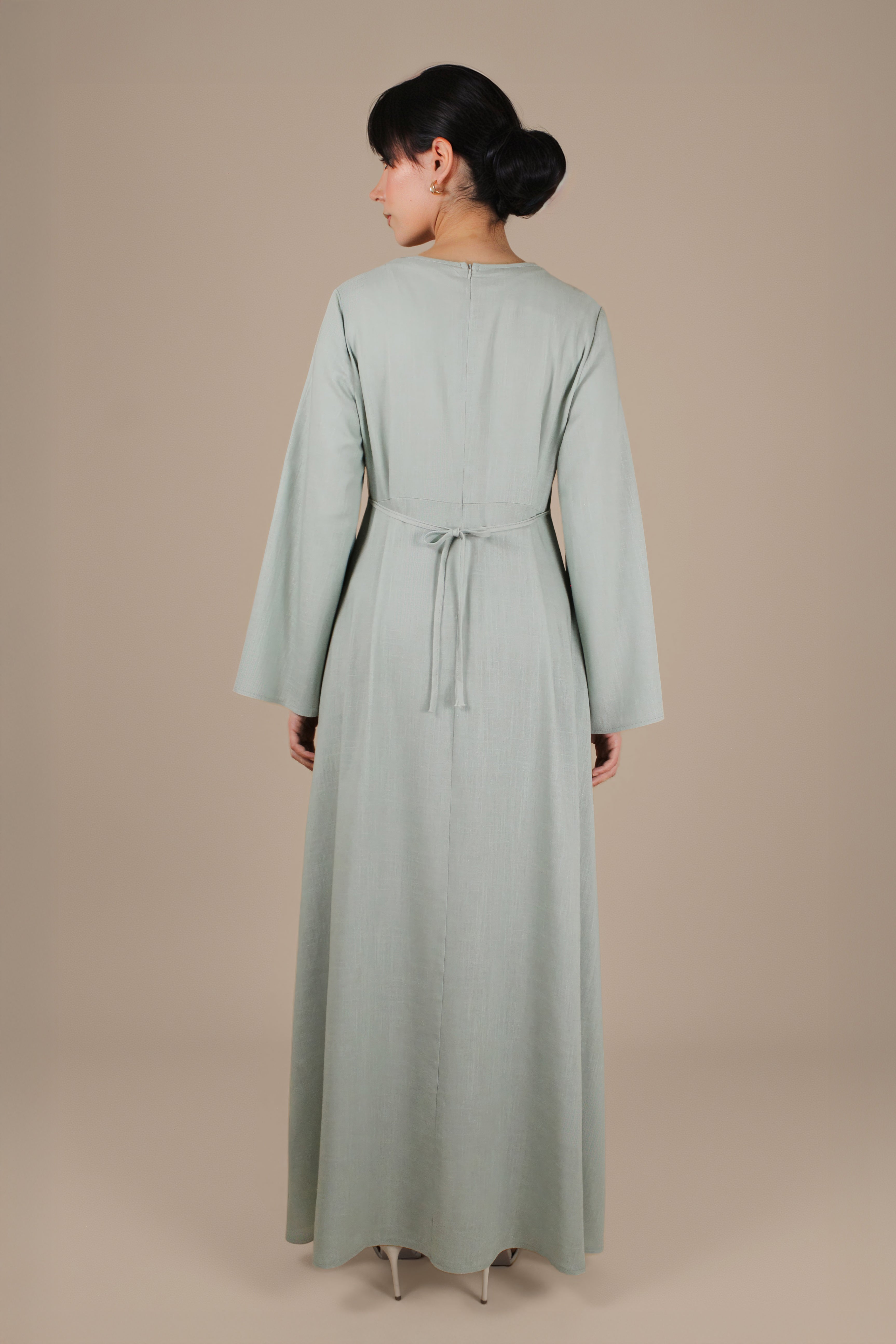 Linnea Dress ا Soft Mint